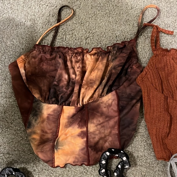 Crop tank top bundle! - Picture 2 of 5